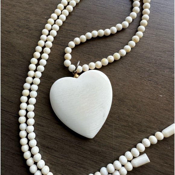 Vintage genuine Ivory necklace - Picture 2 of 7